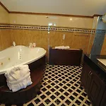 Otel Vivaldi Ce Gold 4*