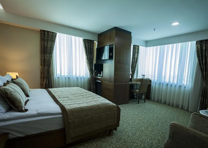 Vivaldi Ce Gold Hotel