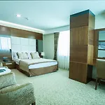 Vivaldi Ce Gold Hotel 4*
