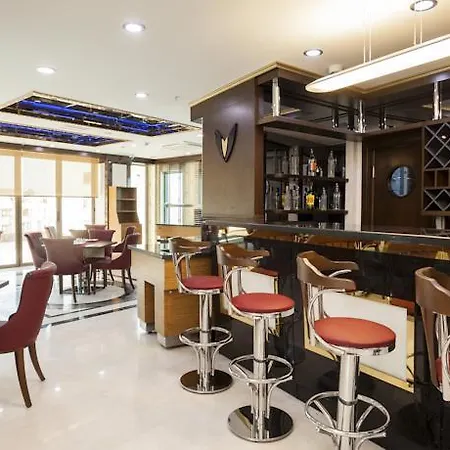 Vivaldi Ce Gold Hotel