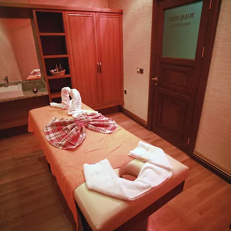 Vivaldi Ce Gold Otel 4*