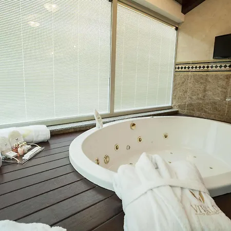 Vivaldi Ce Gold Otel
