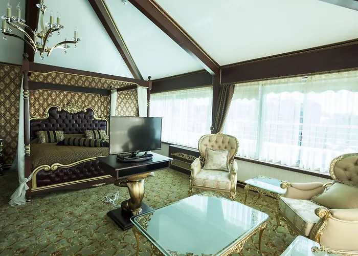 Hotel Vivaldi Ce Gold