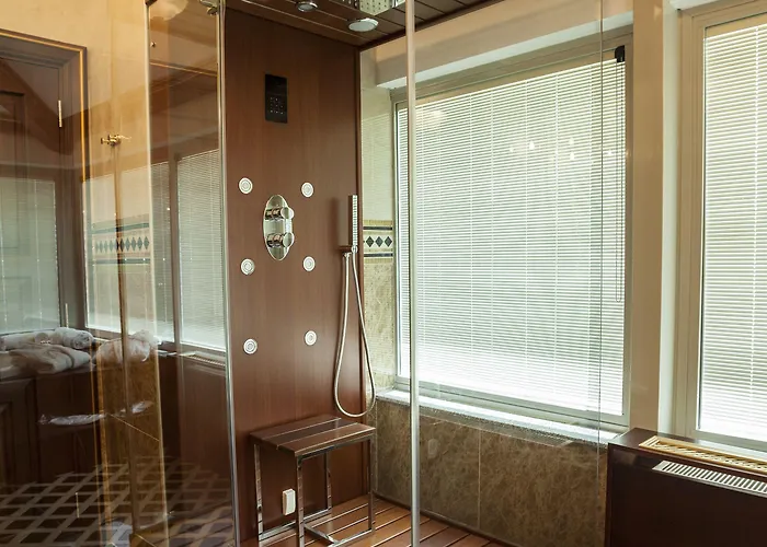 Otel Vivaldi Ce Gold 4*