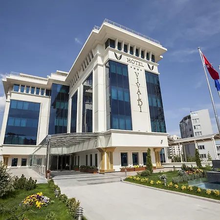 Hotell Vivaldi Ce Gold 4*