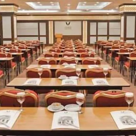 Vivaldi Ce Gold אנקרה